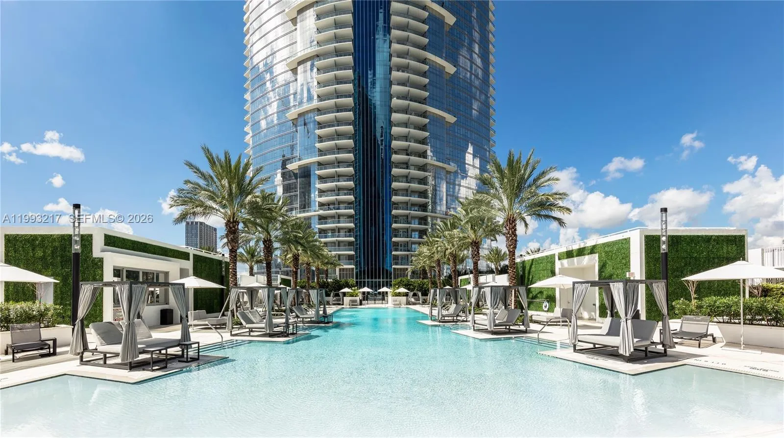 1 bath for sale at 851 NE 1st Ave # 205, Miami FL 33132