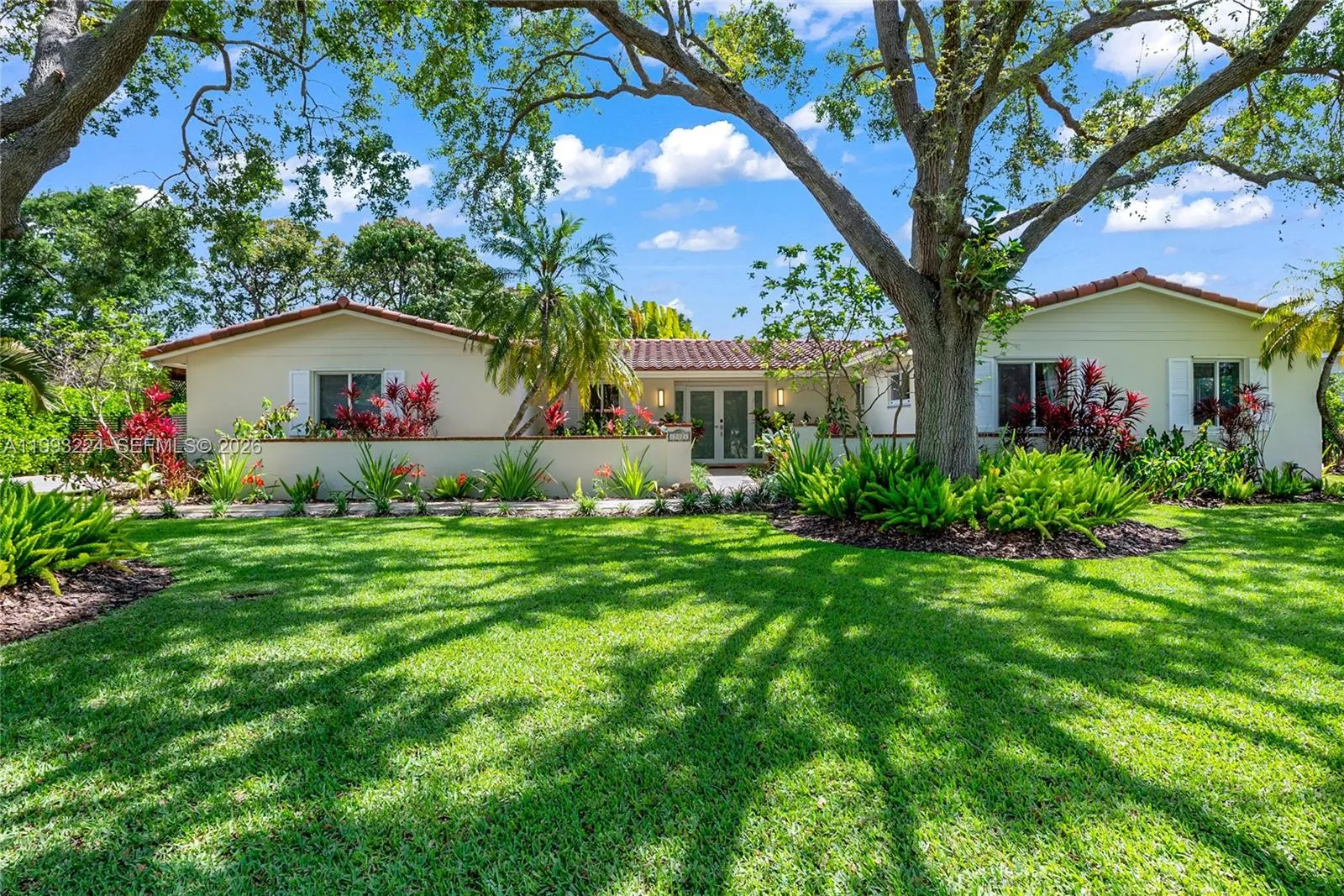 4 bedroom 2 bath for sale at 17071 SW 86th Ave, Palmetto Bay FL 33157