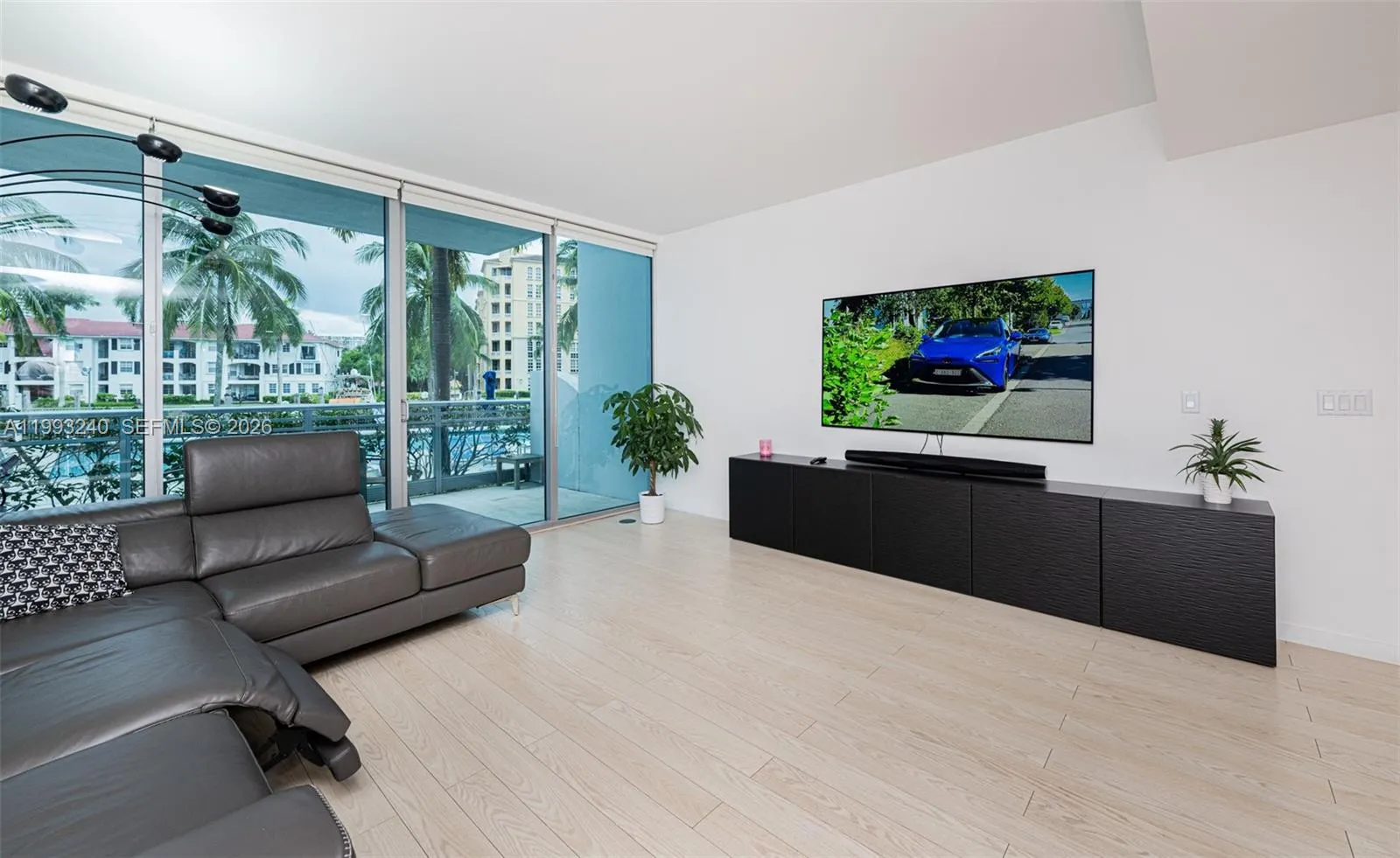 2950 NE 188th St # 139, Aventura FL 33180