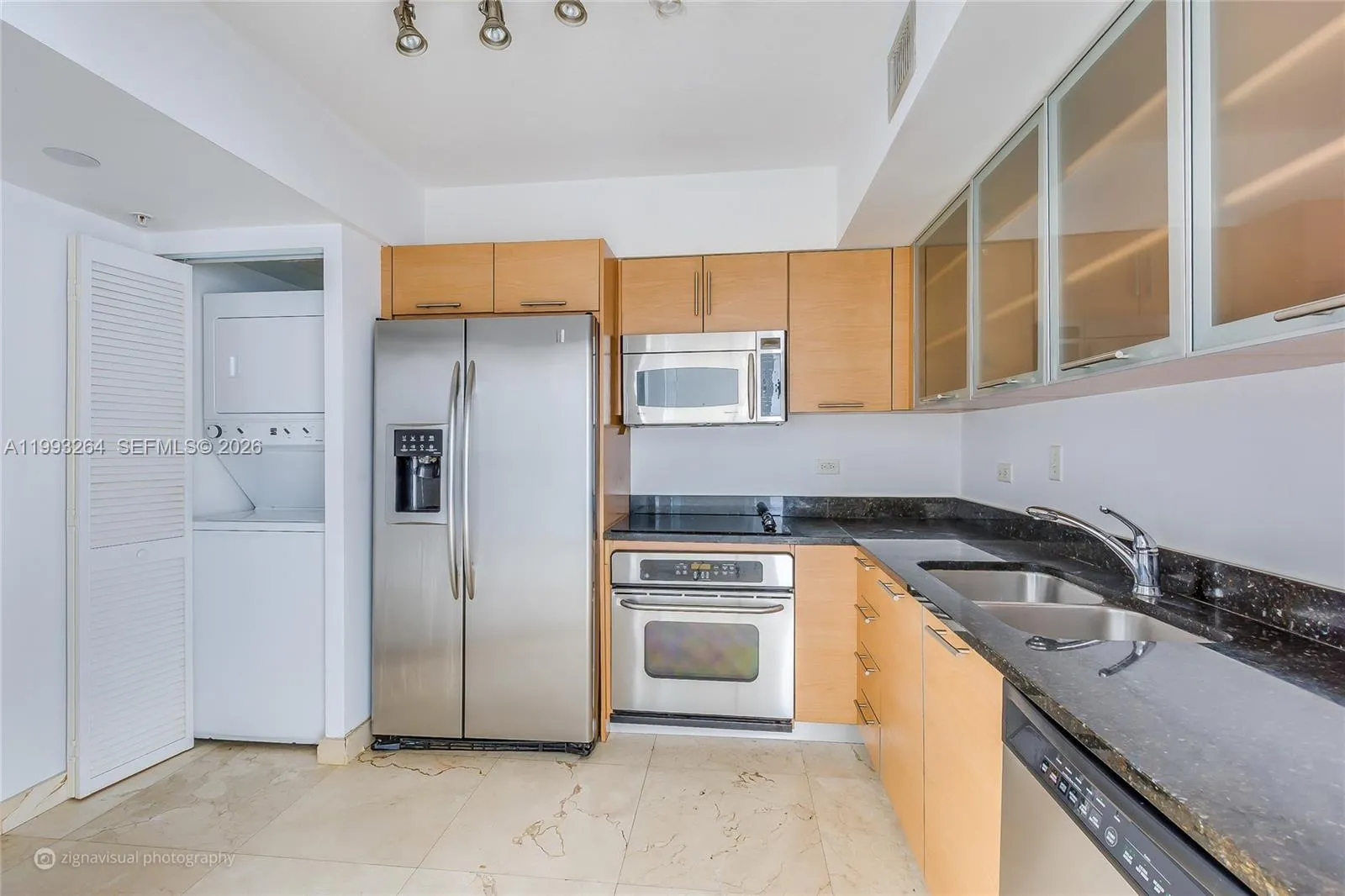 31 SE 5th St # 2708, Miami FL 33131
