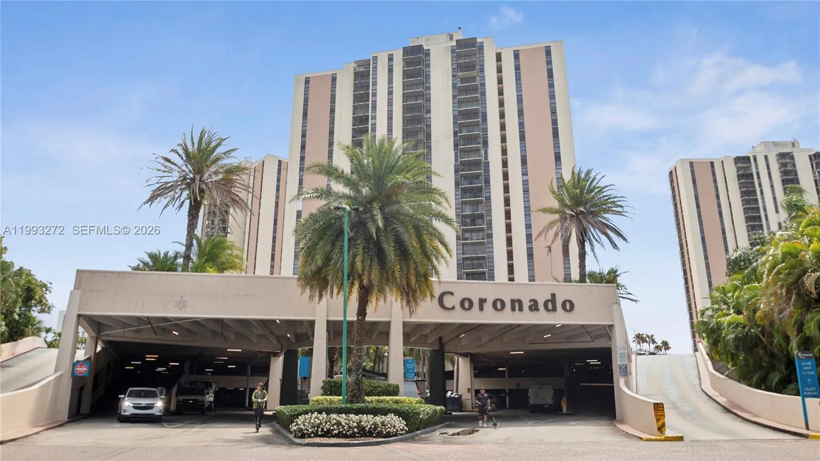 20301 W Country Club Dr # 526, Aventura FL 33180