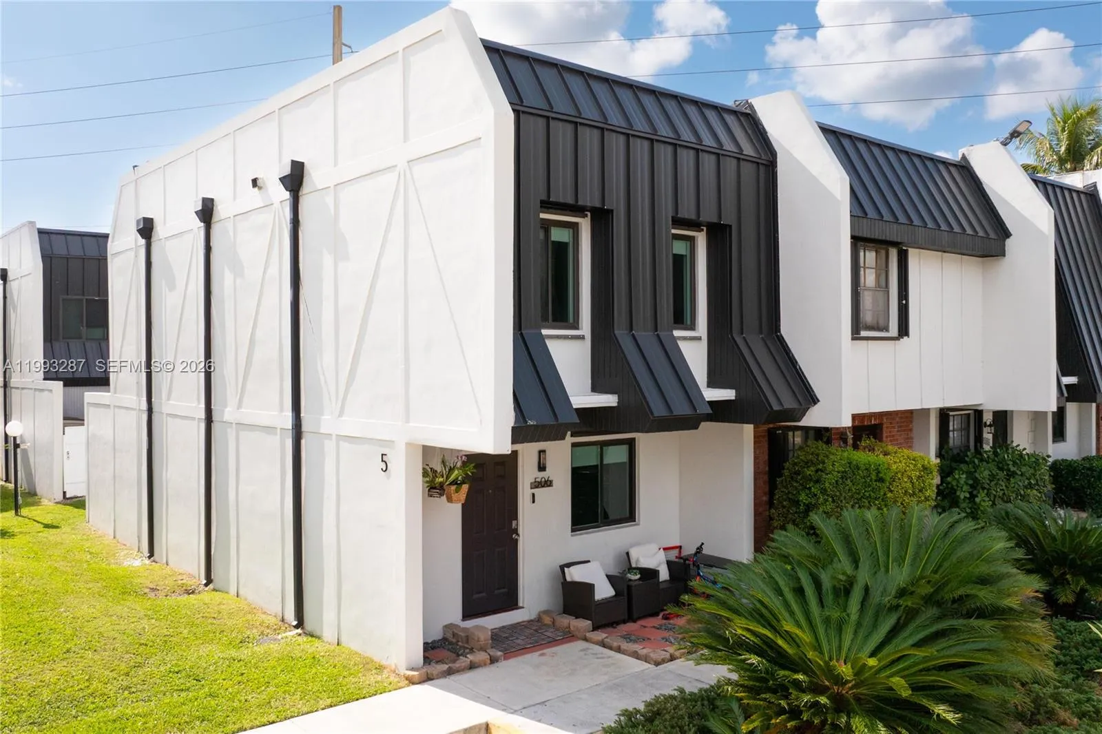 5555 Ludlam Rd # 46, South Miami FL 33155