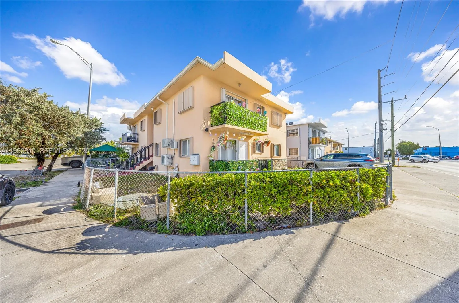 for sale at 955 W 23rd St, Hialeah FL 33010