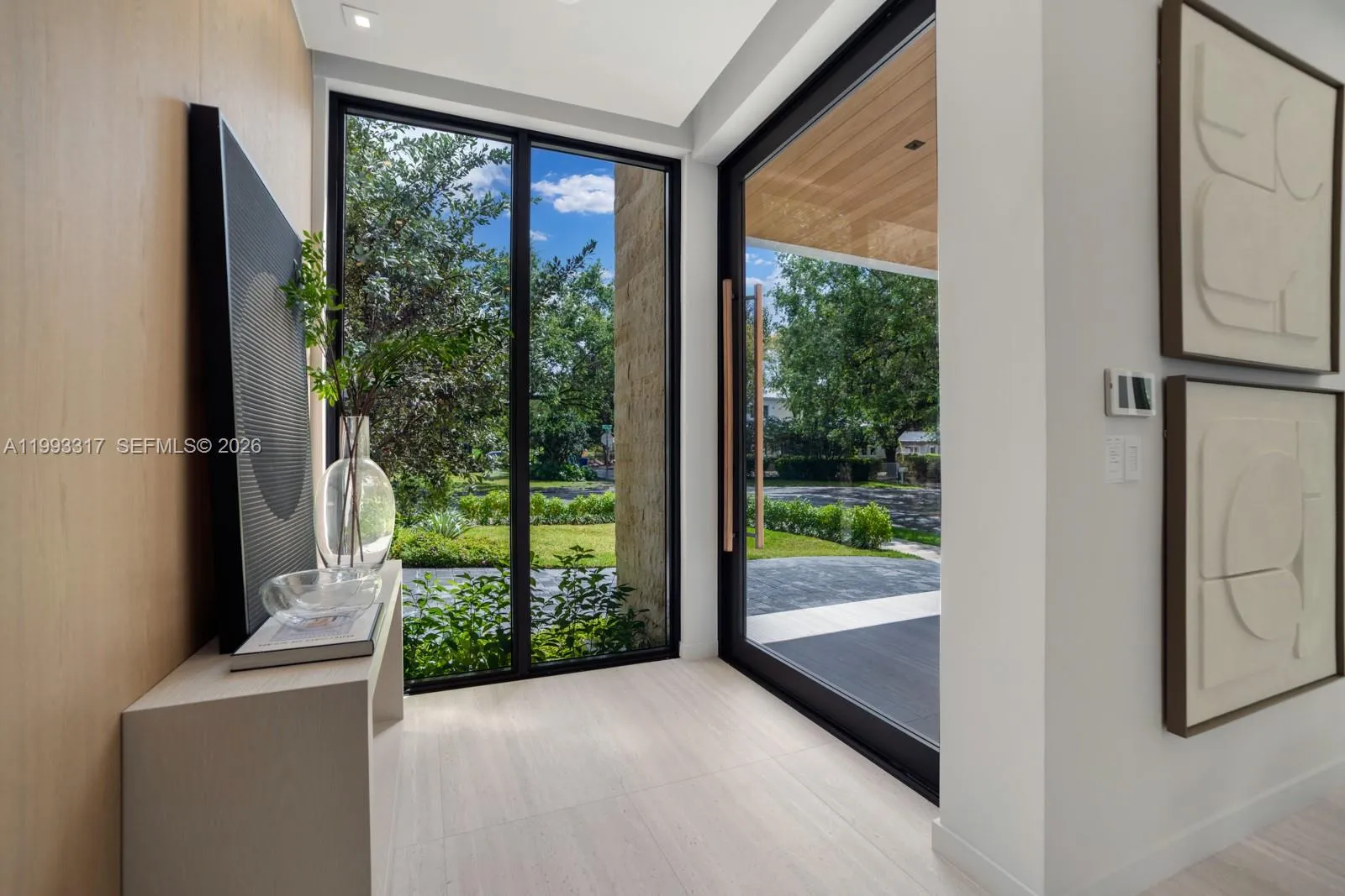 4095 Hardie Ave, Miami FL 33133