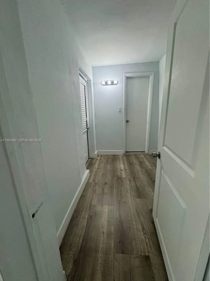 7620 SW 21 # 2, Miami FL 33155