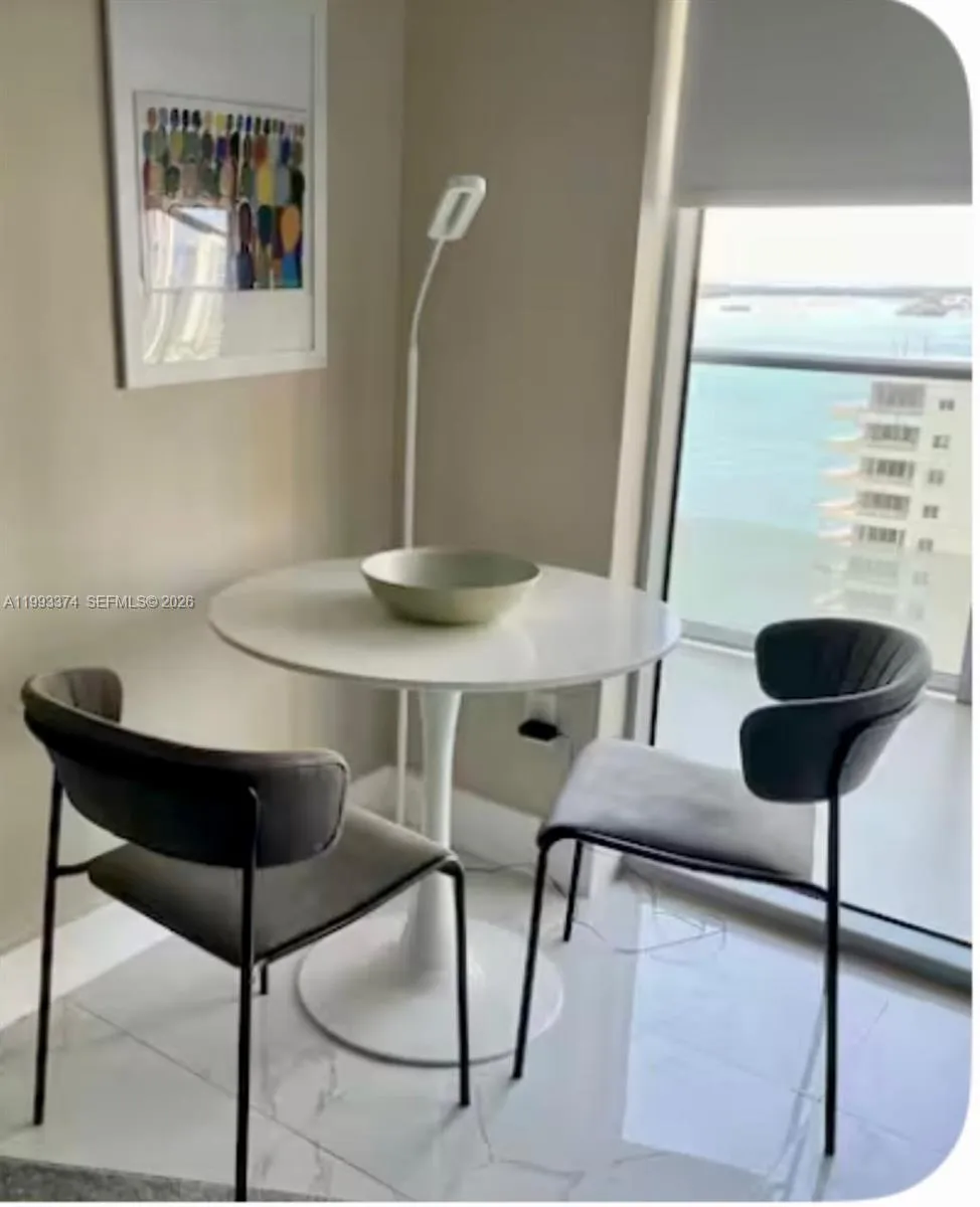 1300 Brickell Bay Dr # 1806, Miami FL 33131
