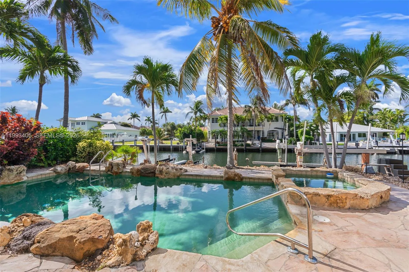 2858 NE 33rd St, Lighthouse Point FL 33064