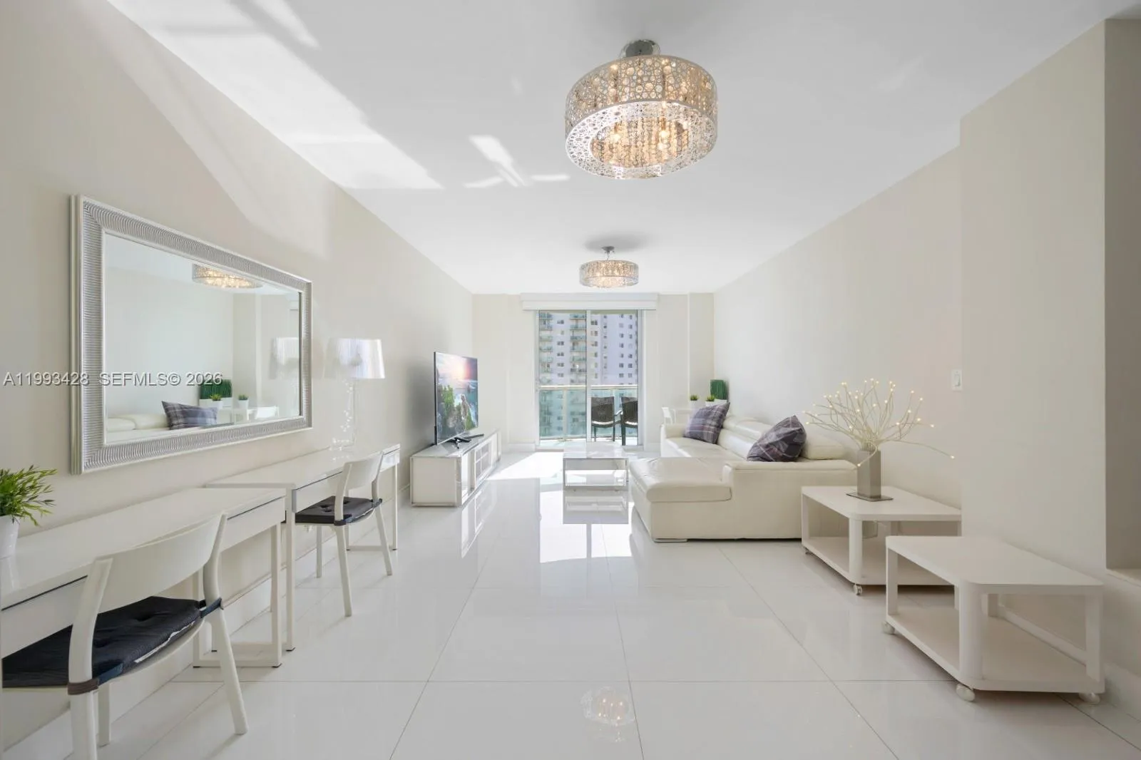 19370 Collins Ave # 916, Sunny Isles Beach FL 33160