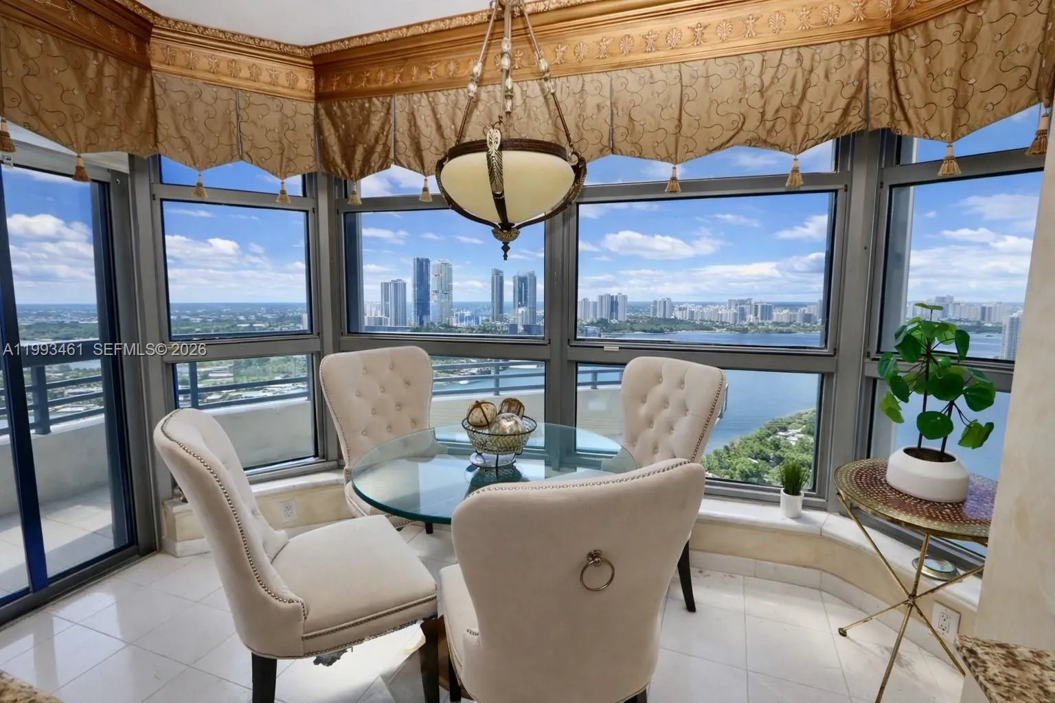 3530 Mystic Pointe Dr # 2915, Aventura FL 33180
