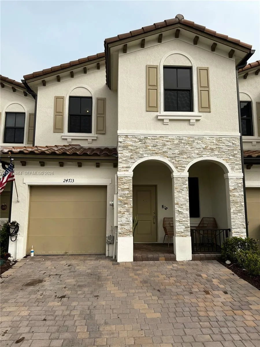 3 bedroom 2 bath for sale at 24713 SW 119th Pl, Homestead FL 33032