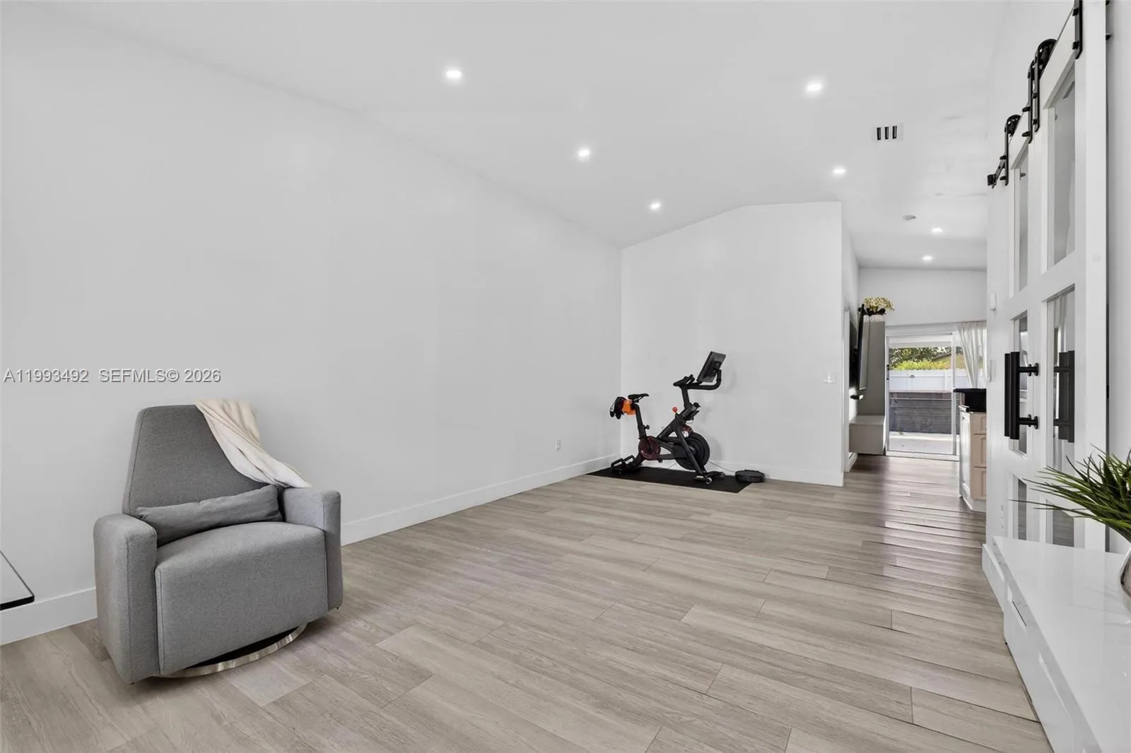 13758 SW 155th Ter, Miami FL 33177