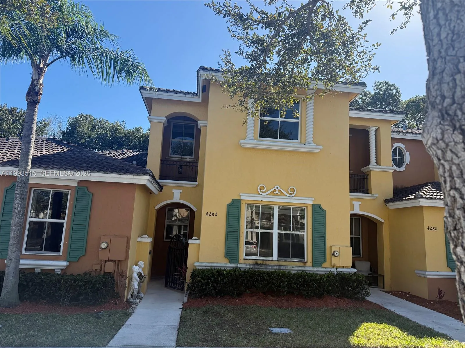 3 bedroom 2 bath for sale at 4282 NE 9th St, Homestead FL 33033