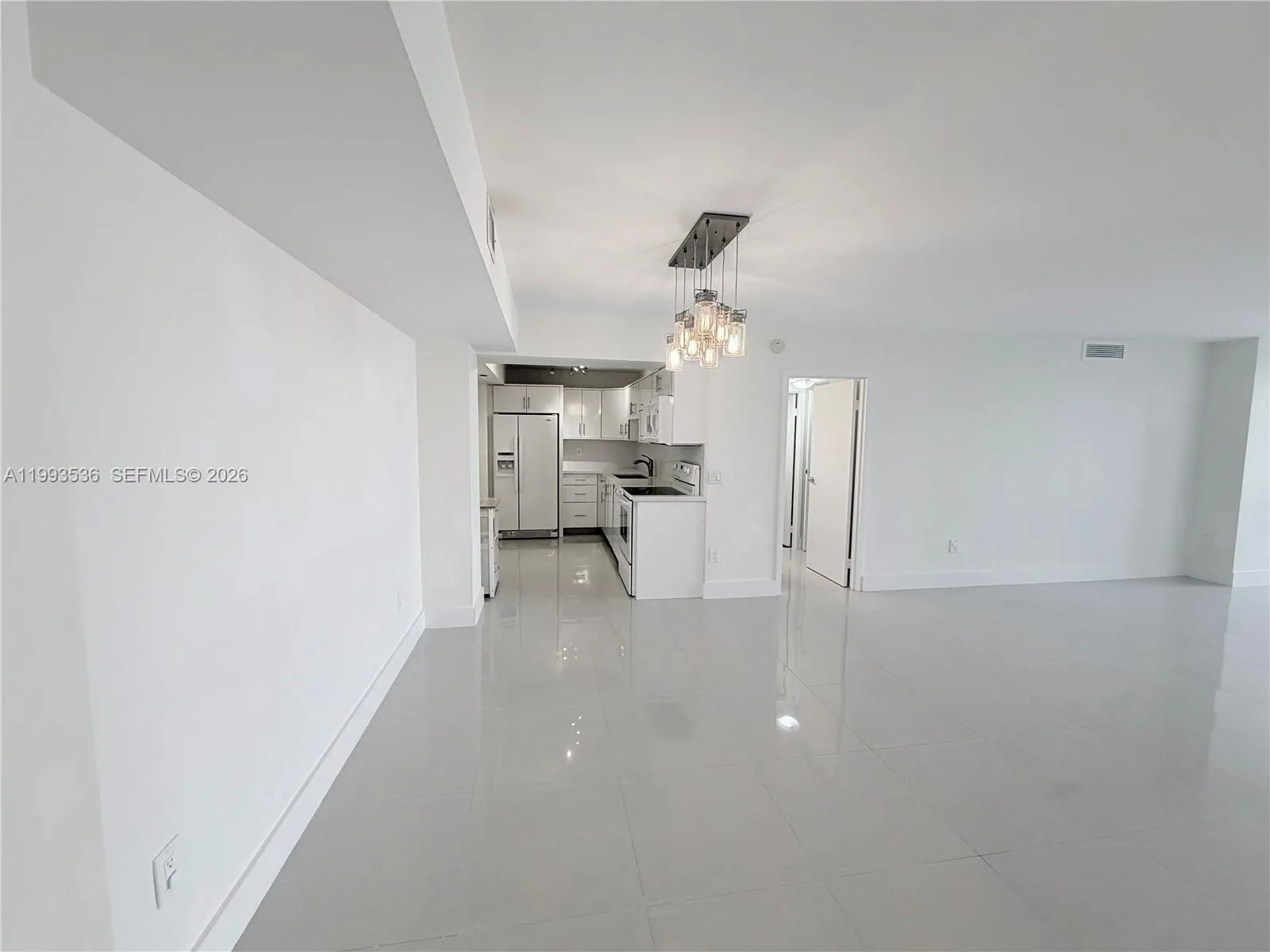 2333 Brickell Ave # 1407, Miami FL 33129