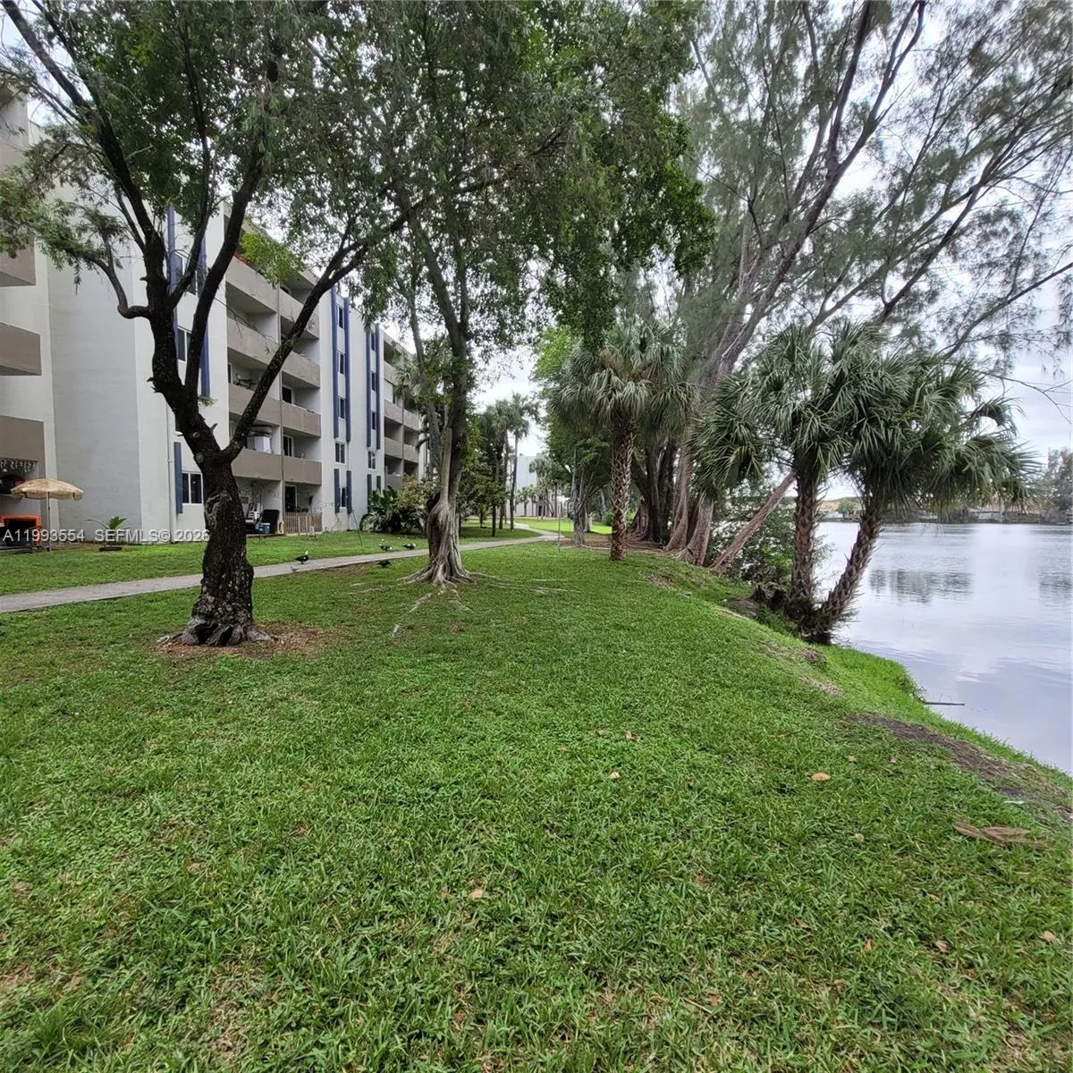 10090 NW 80th Ct # 1202, Hialeah Gardens FL 33016
