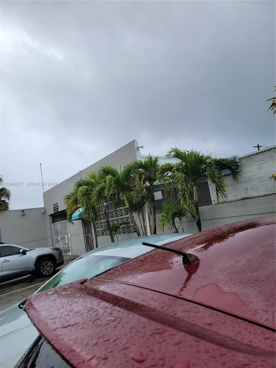 for sale at 834 NW 10th Ter, Fort Lauderdale FL 33311