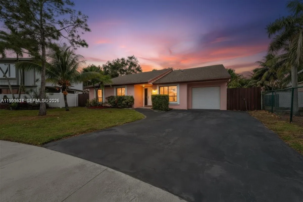 3 bedroom 2 bath for sale at 3930 NW 79TH WAY, Davie FL 33024