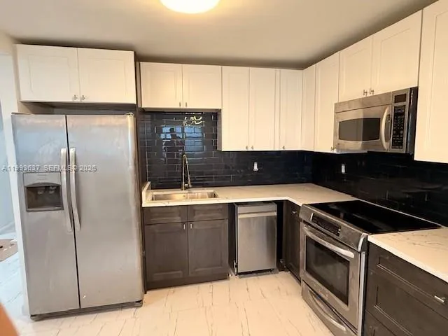 535 NW 23rd Ave, Fort Lauderdale FL 33311