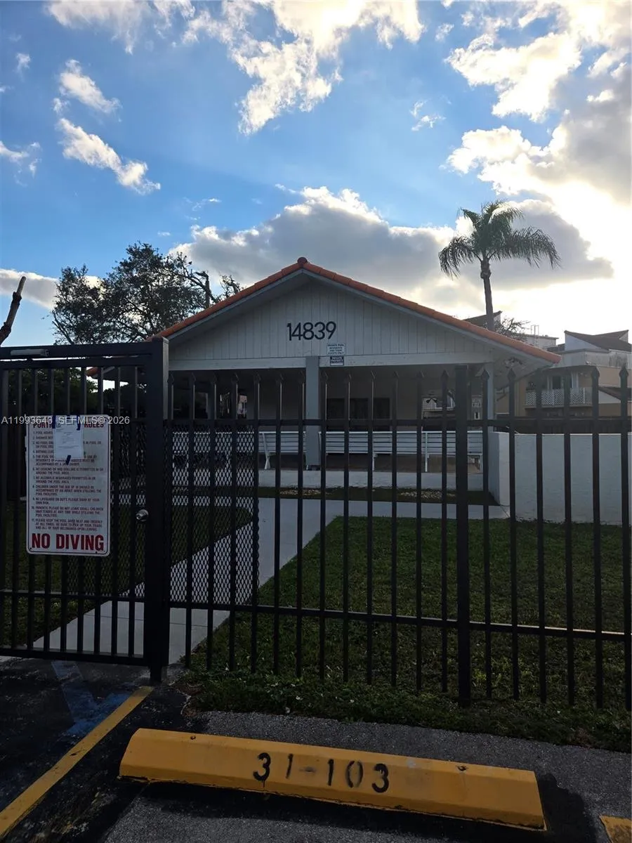 14827 SW 80th St # 2, Miami FL 33193