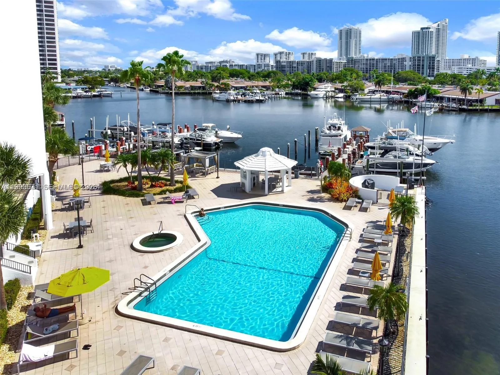 300 Three Islands Blvd # 108, Hallandale Beach FL 33009