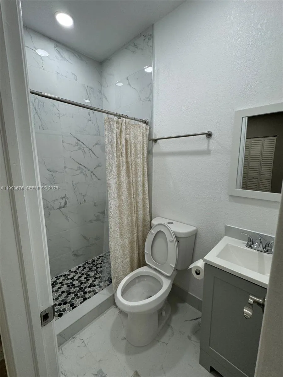 12754 SW 209th Ln, Miami FL 33177