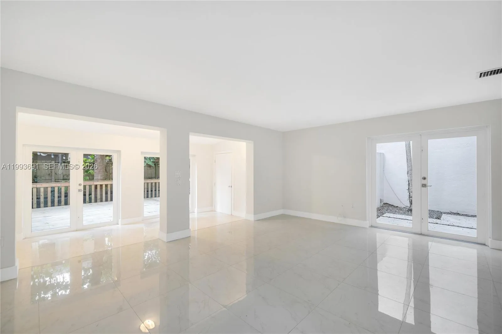 3056 Shipping Ave # 2, Miami FL 33133