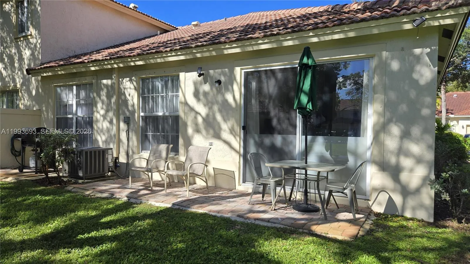 7950 NW 20th St, Pembroke Pines FL 33024