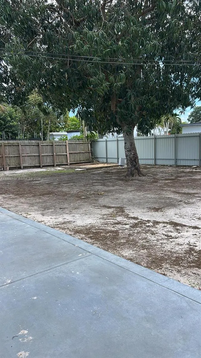 3310 NW 171st St, Miami Gardens FL 33056