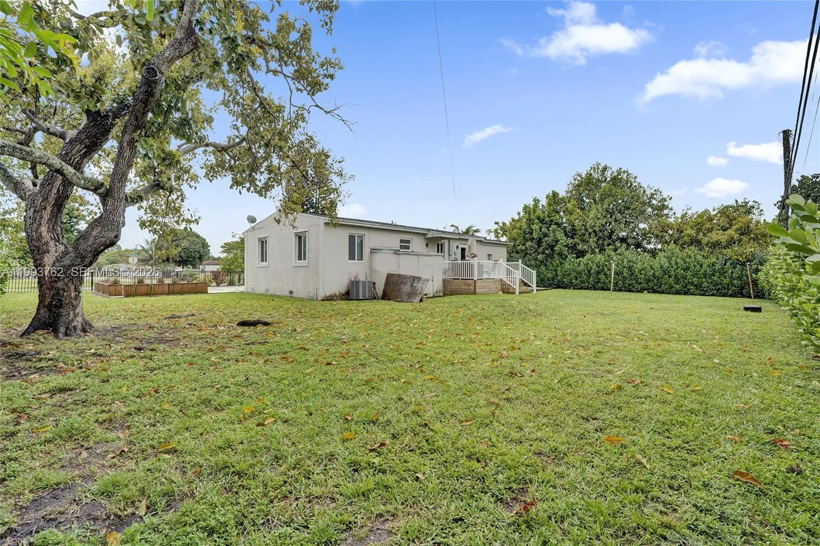 1001 NW 148th St, Miami FL 33168