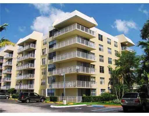 13100 SW 92nd Ave # 112, Miami FL 33176