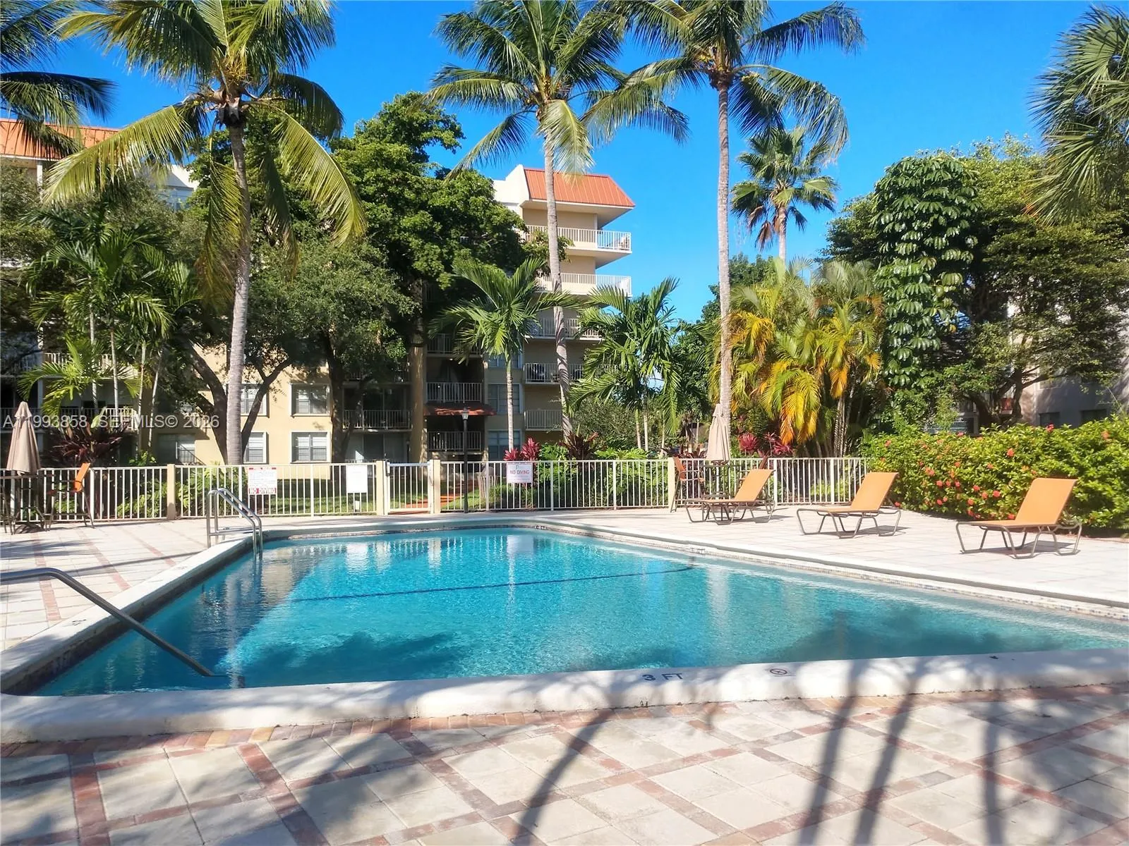 13100 SW 92nd Ave # 112, Miami FL 33176