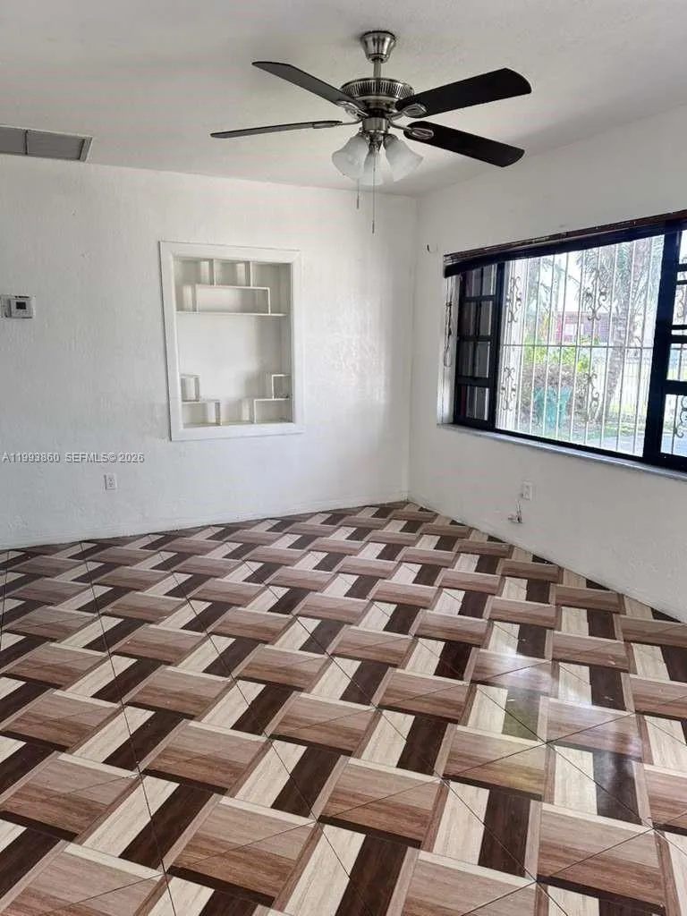576 NW 147th St # 576, Miami FL 33168