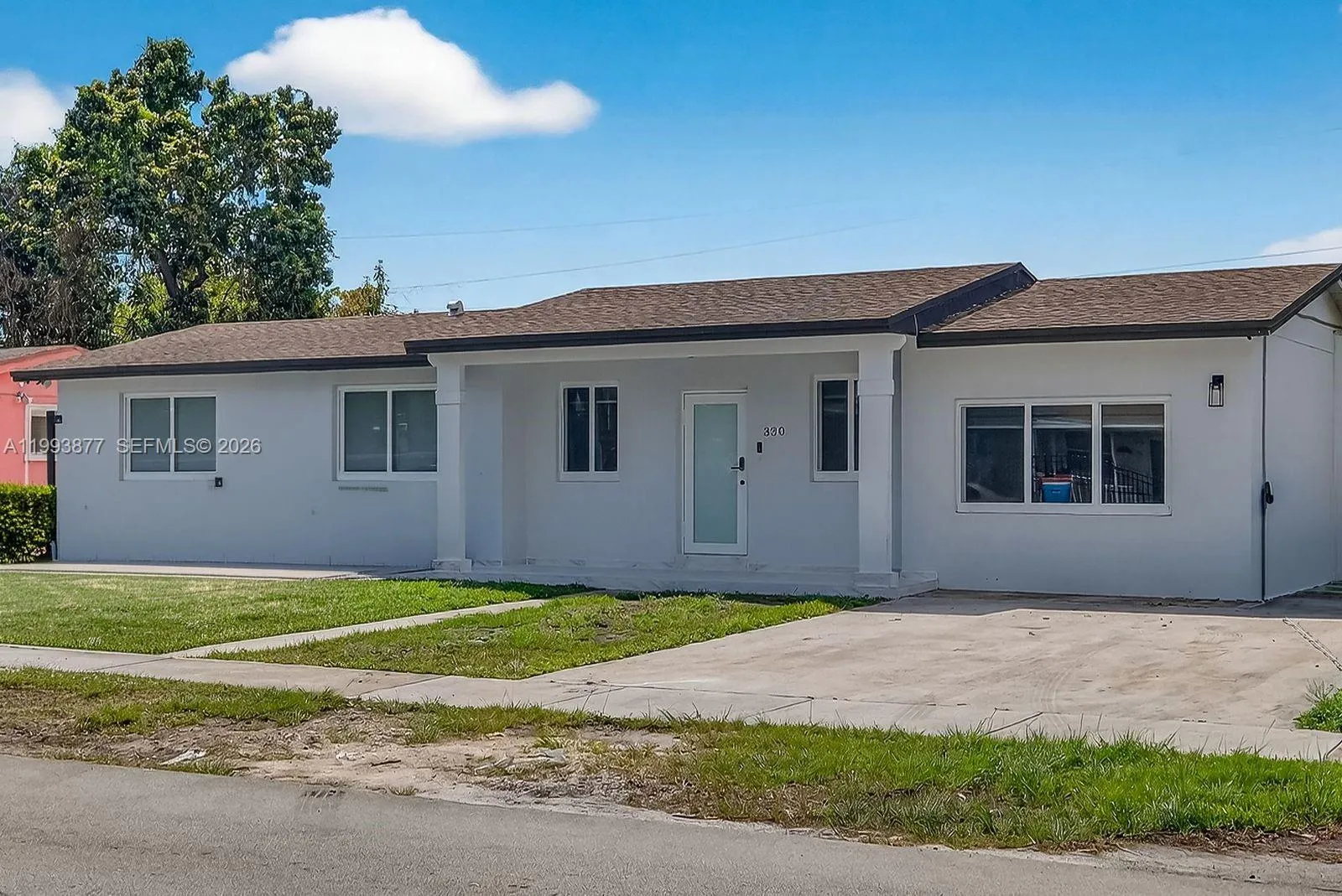 4 bedroom 2 bath for sale at 330 NW 195th Ter, Miami Gardens FL 33169