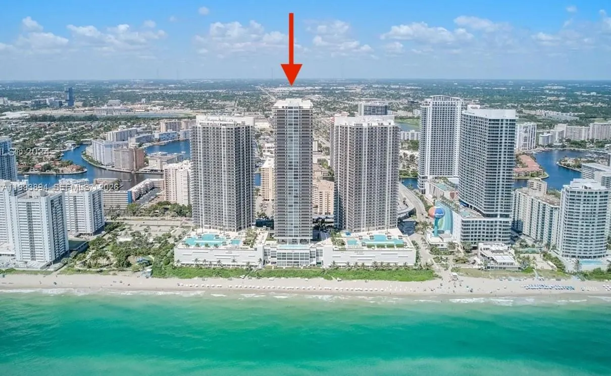1 bedroom 1 bath for sale at 1830 S Ocean Dr # 4505, Hallandale Beach FL 33009