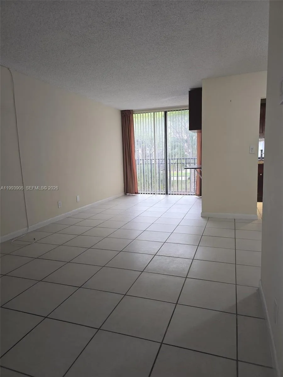 17021 N Bay Rd # 225, Sunny Isles Beach FL 33160