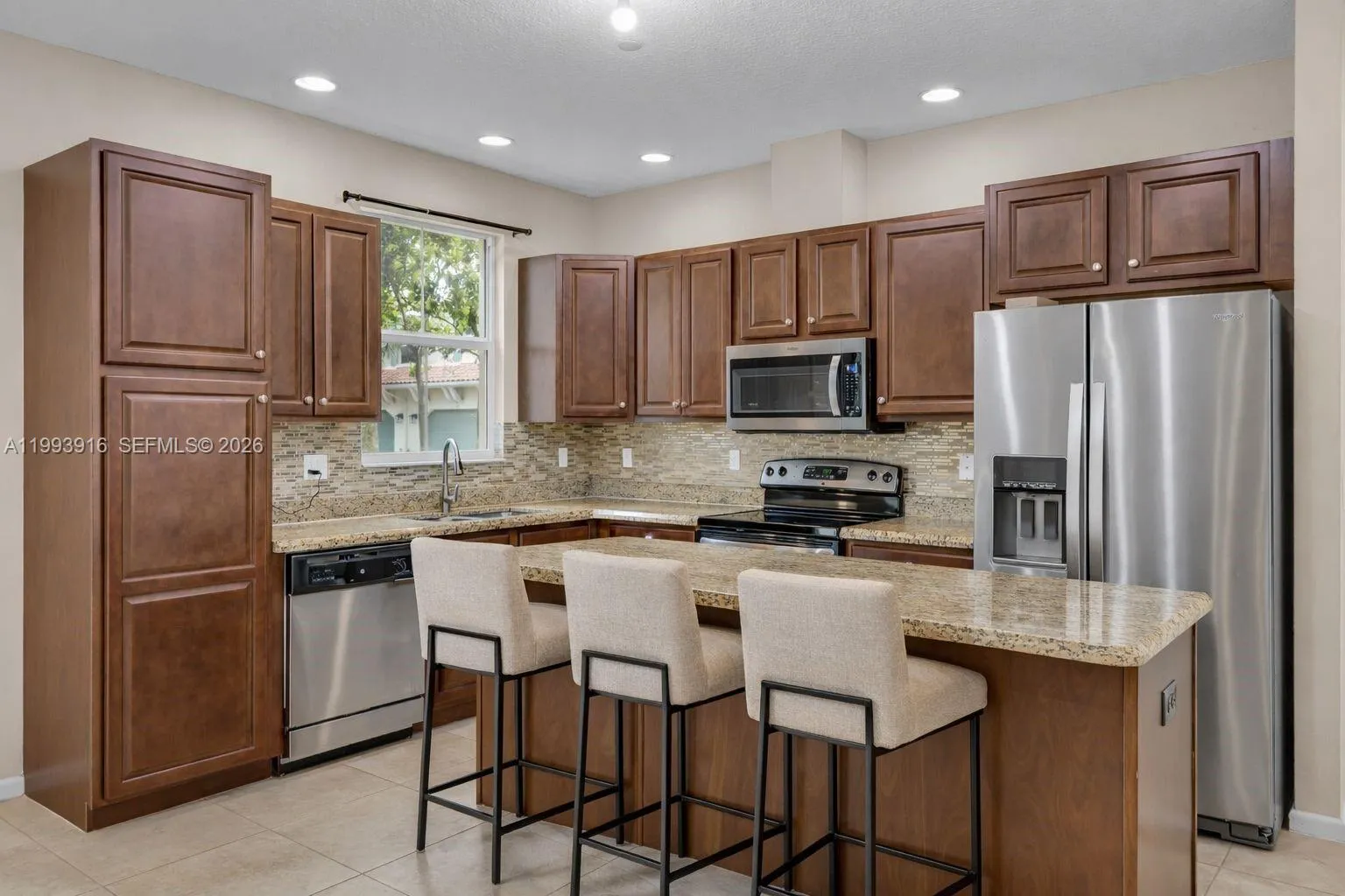 4308 Cascada Cir, Cooper City FL 33024