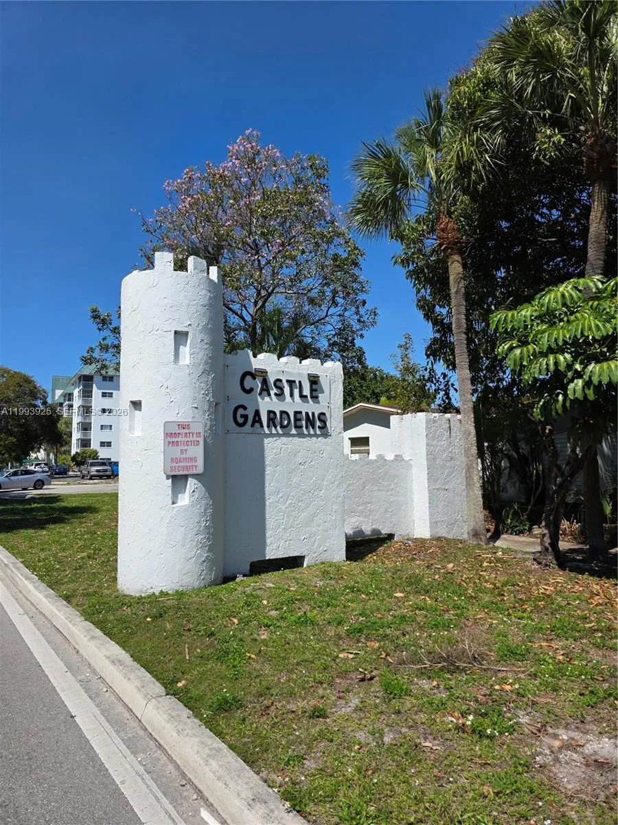 1 bedroom 1 bath for sale at 4751 NW 21st St # 106, Lauderhill FL 33313