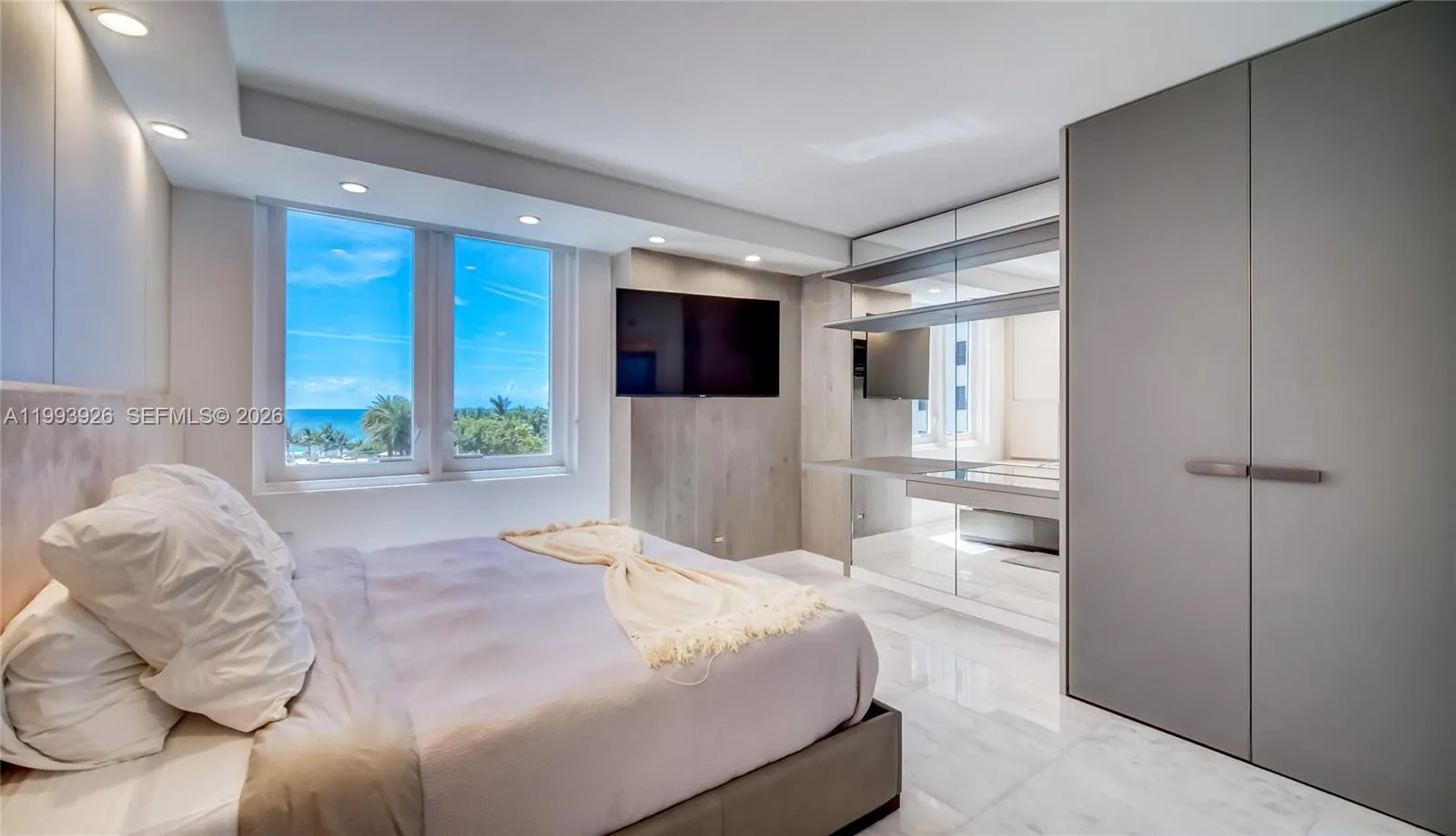 2301 Collins Ave # 439, Miami Beach FL 33139