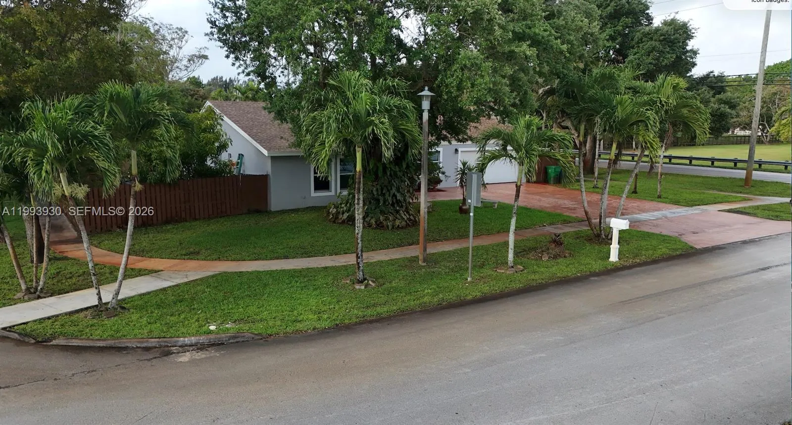 10550 SW 51st St, Cooper City FL 33328