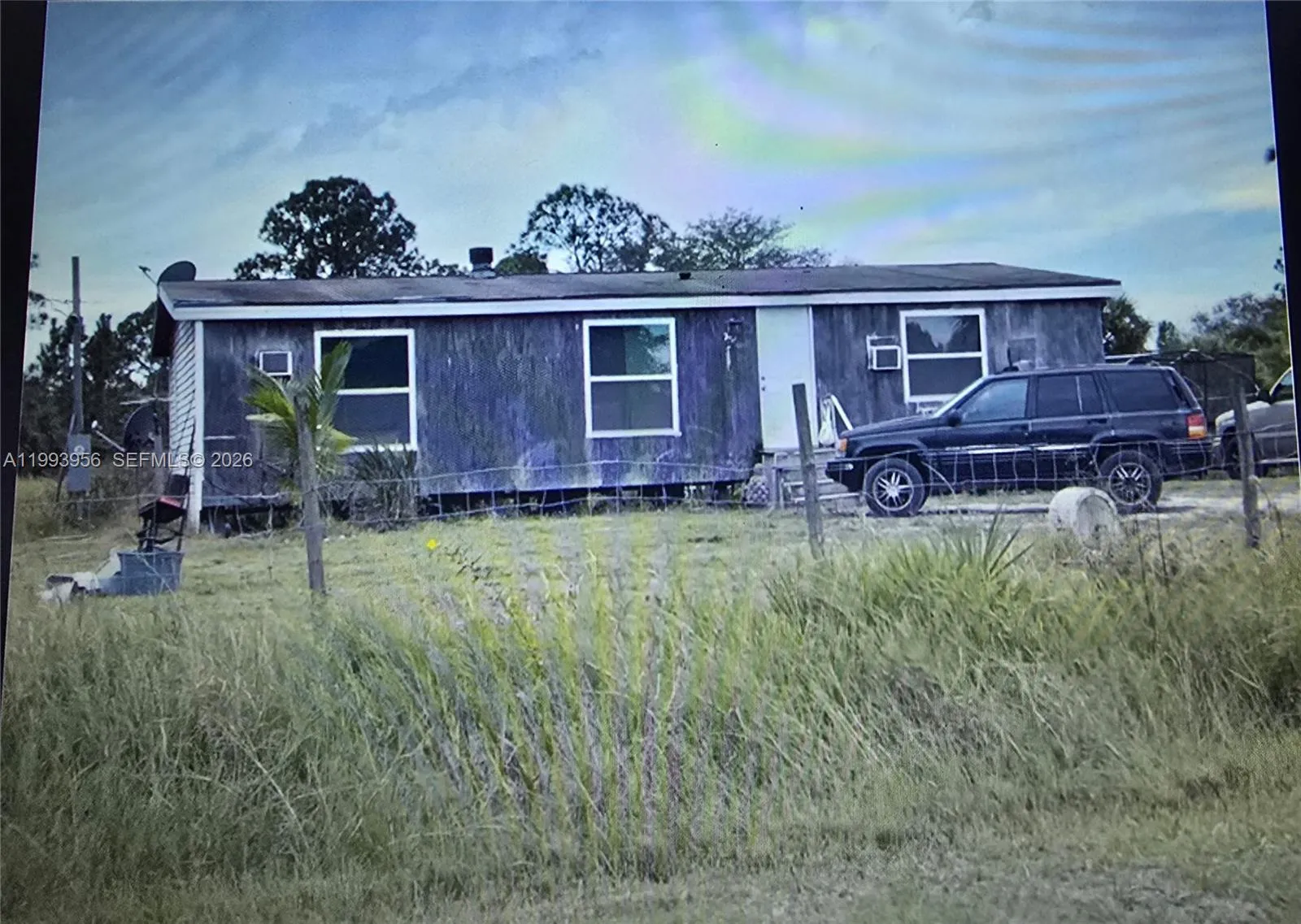 3 bedroom 2 bath for sale at 210 S Kennel st, Clewiston FL 33440