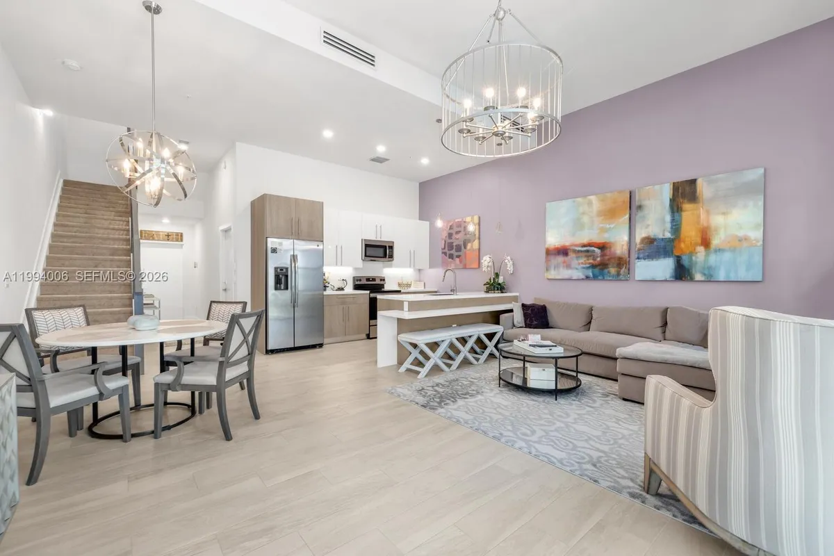 4444 NW 8th Ct, Plantation FL 33317