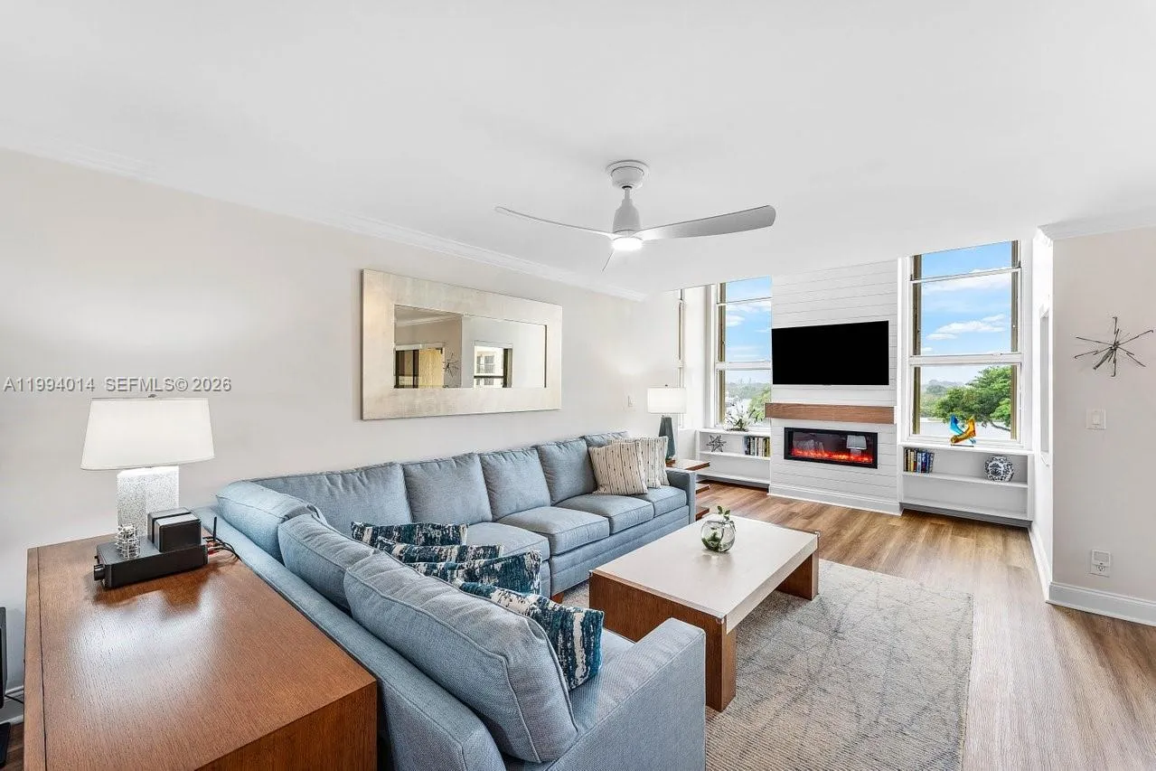 364 Golfview Rd # 505, North Palm Beach FL 33408