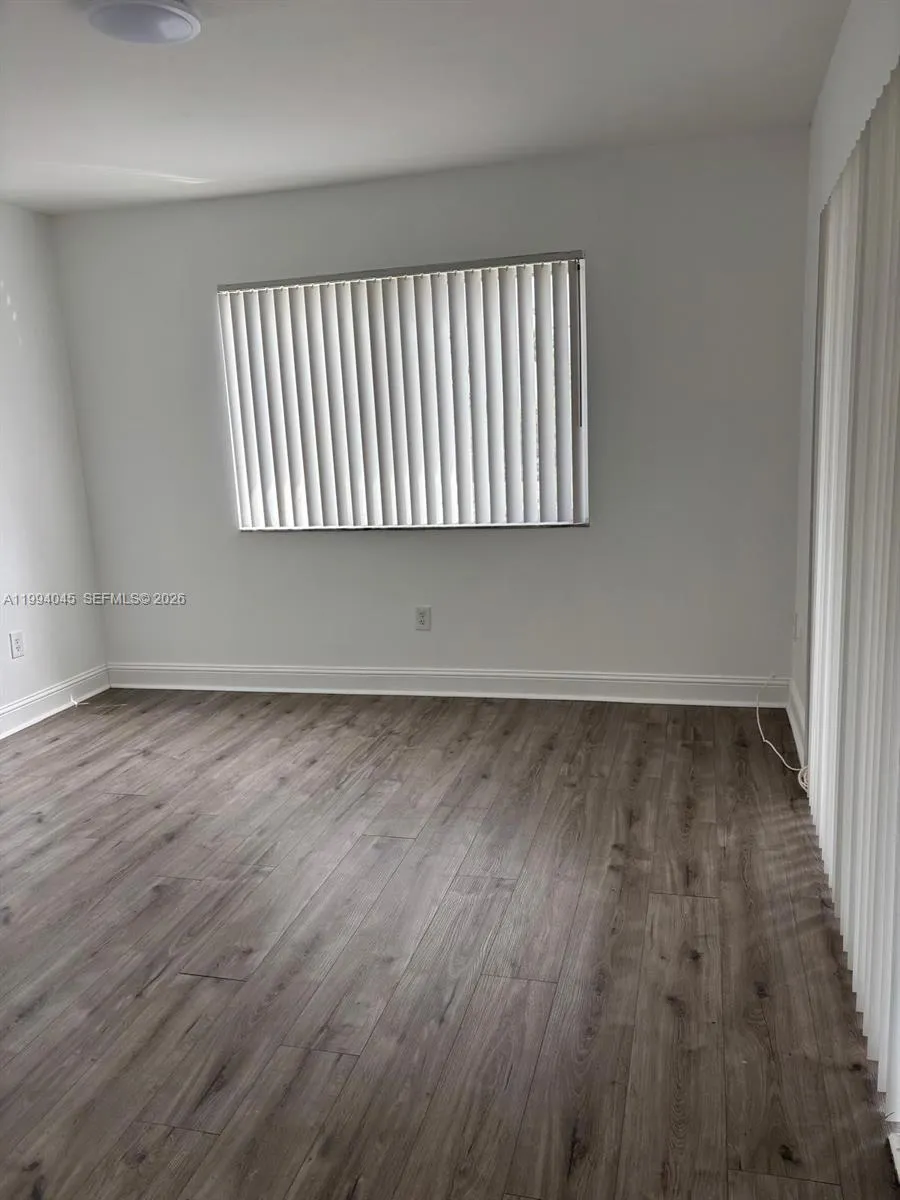 18810 NW 57th Ave # 303, Hialeah FL 33015