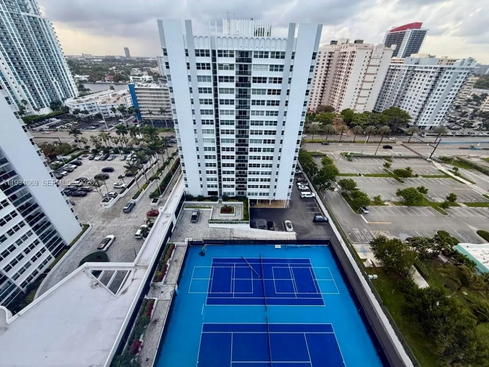 1890 S Ocean Dr # 1807, Hallandale Beach FL 33009