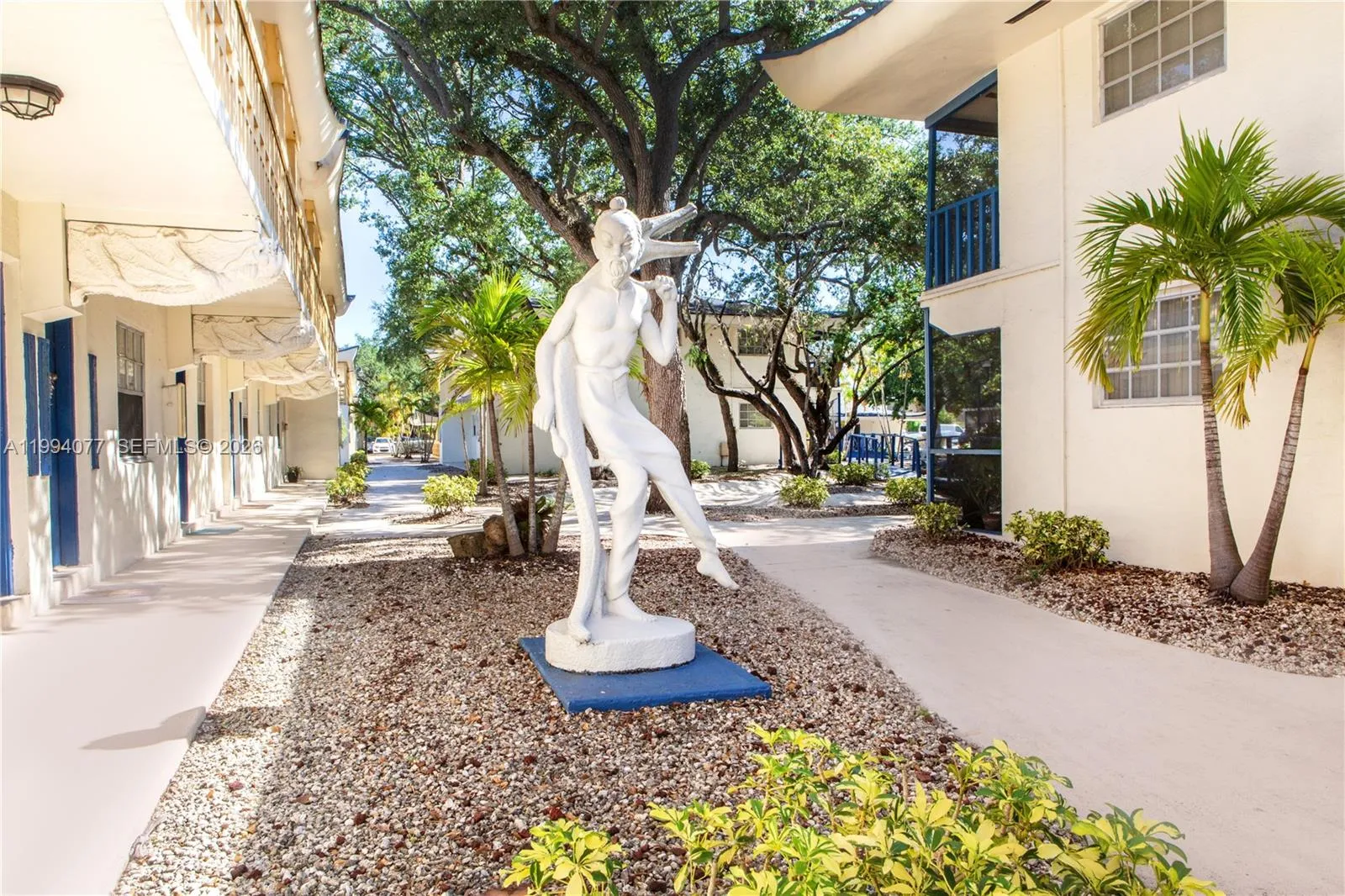 8350 SW 65th Ave, Miami FL 33143