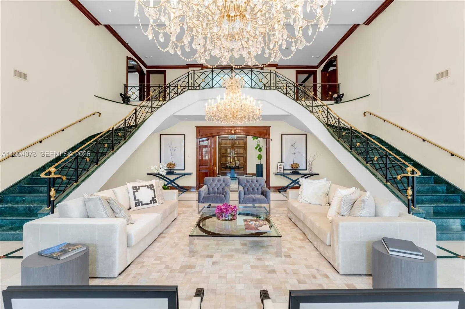 585 Arvida Pkwy, Coral Gables FL 33156