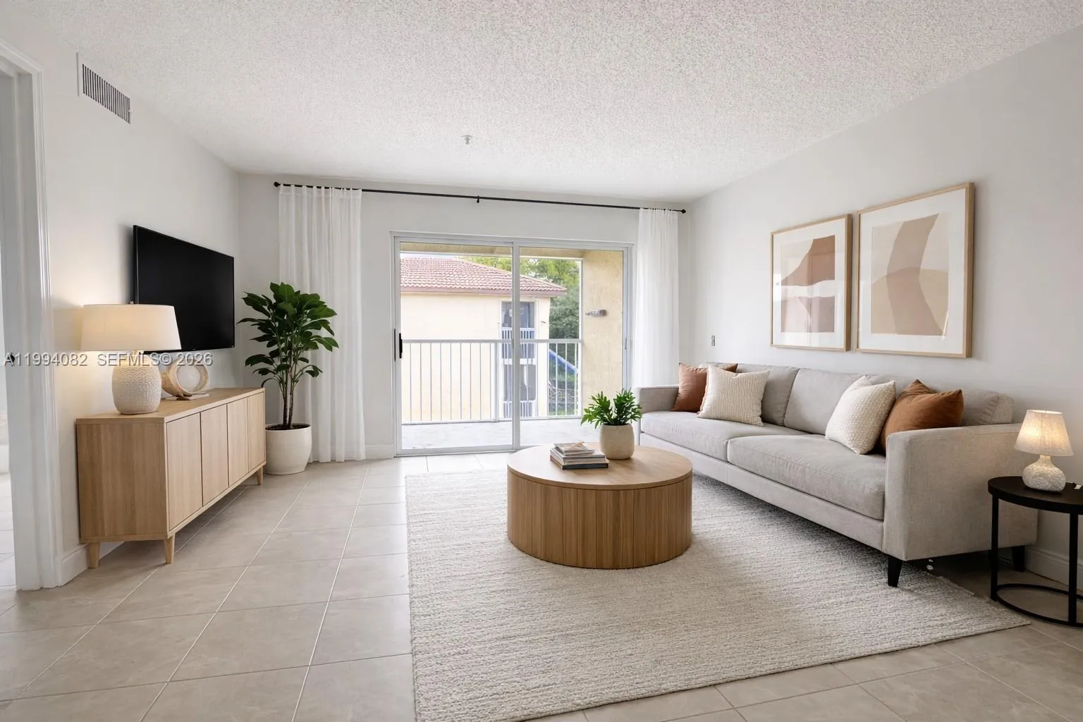 440 S Park Rd # 303, Hollywood FL 33021