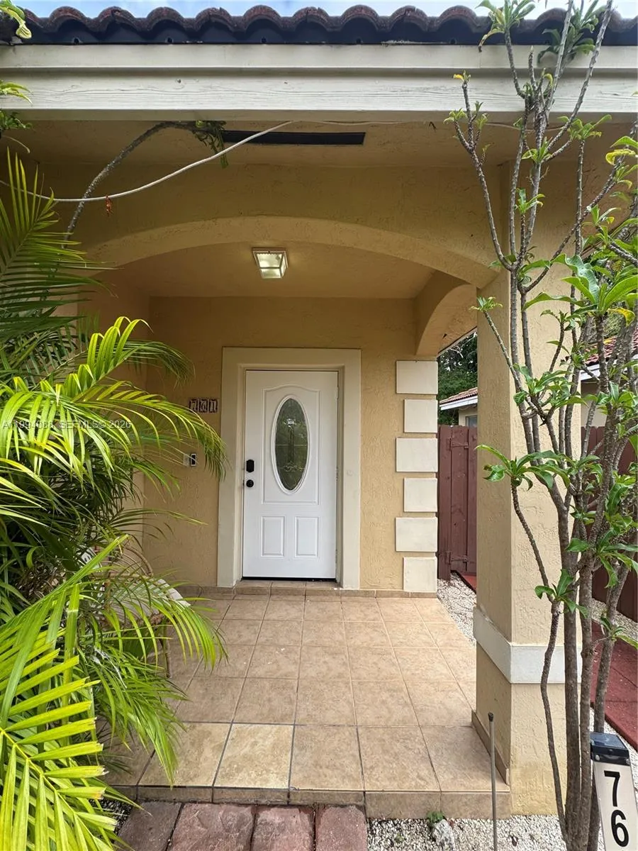 2 bedroom 1 bath for rent at 761 NW 24th Ct # 761, Miami FL 33125