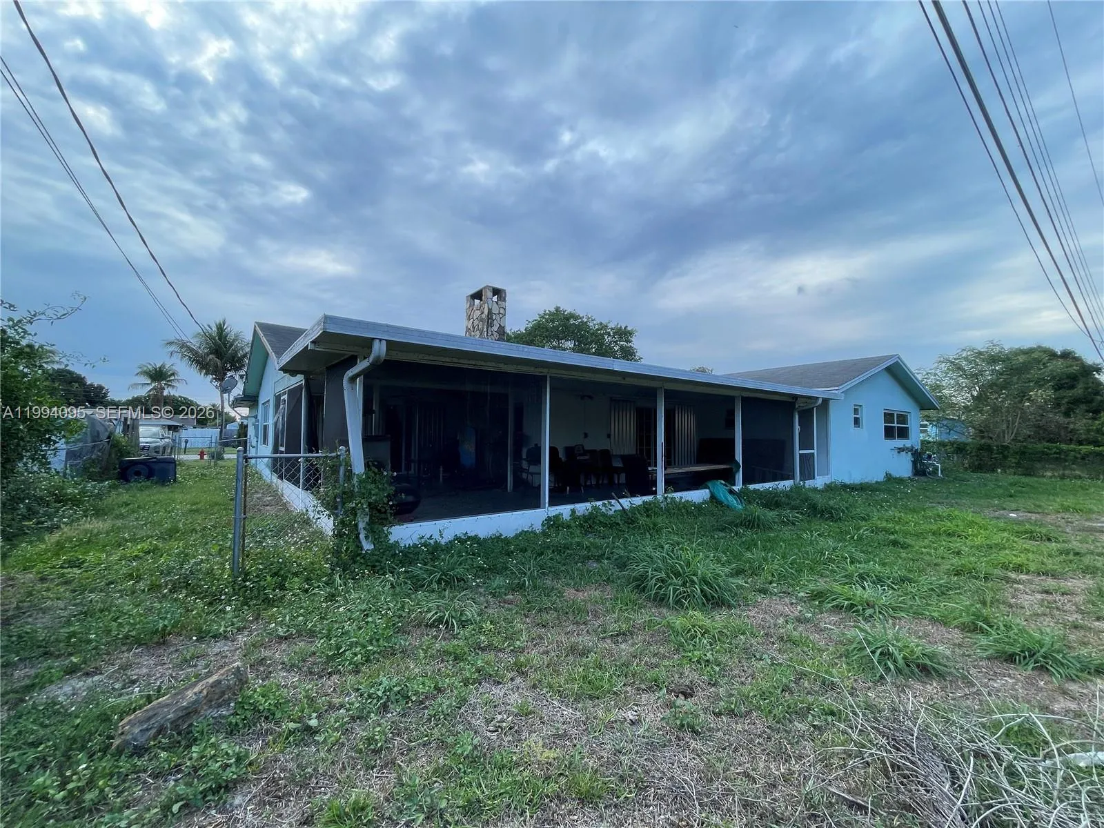 1360 Wynnewood Dr, West Palm Beach FL 33417