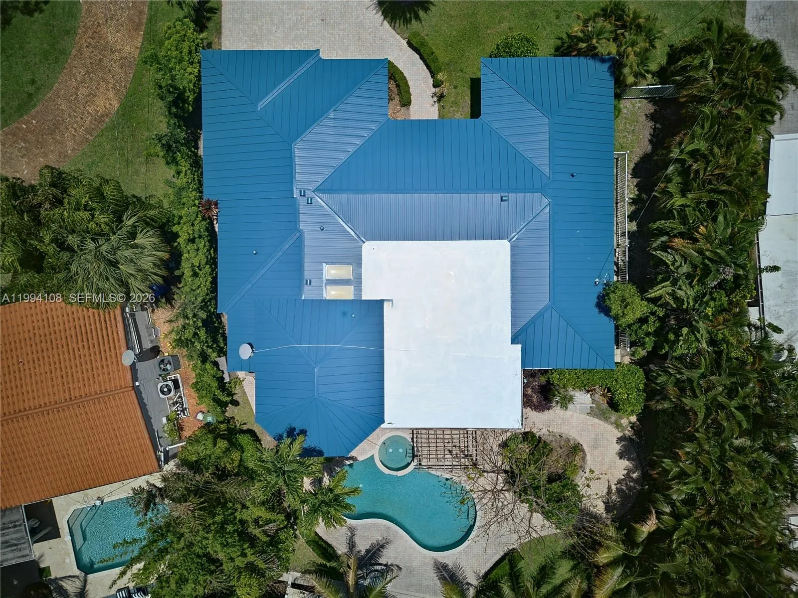 2801 Coral Shores Dr, Fort Lauderdale FL 33306