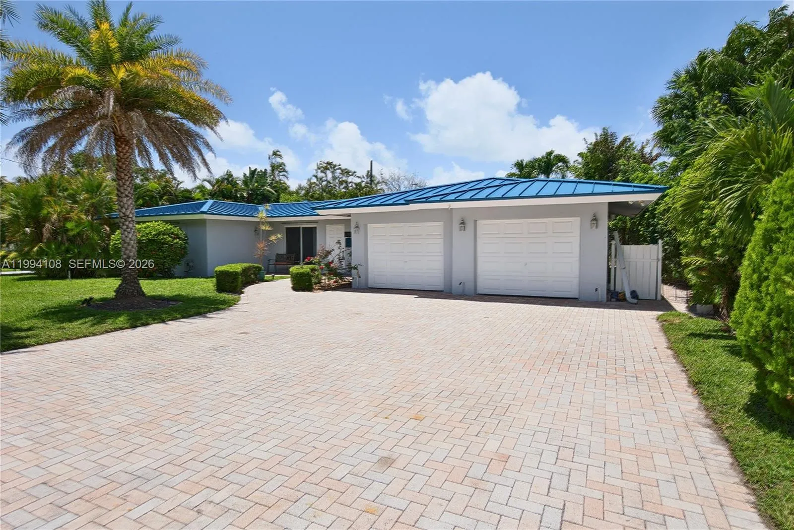 2801 Coral Shores Dr, Fort Lauderdale FL 33306